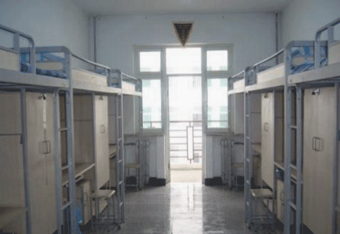 重庆市卫生技工学校寝室环境、宿舍图片