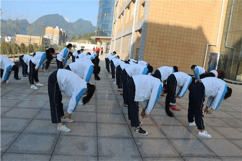 2022年六盘水市艺术中等专业学校招生简章