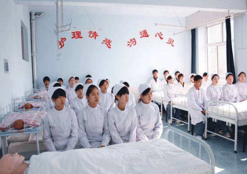 贵阳市卫生学校2022年办学条件、招生对象、收费标准介绍