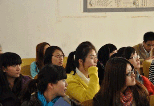 贵阳女子职业学校是公办不？学校好不好？