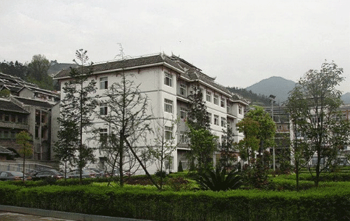 台江县中等职业学校2022年招生简介_贵州中专中职报名