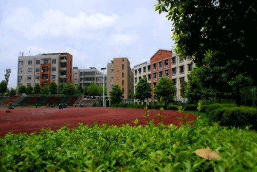 贵阳市清镇市中等职业技术学校2022年招生报名简章