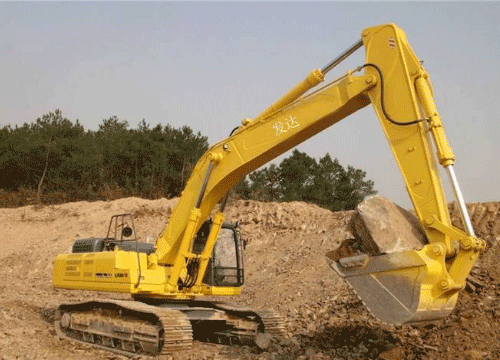 贵阳市有没有挖机学校—贵阳学挖掘机比较好的学校