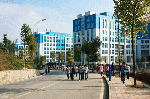 贵阳小河贵航学校—贵航高级技工学校小河校区