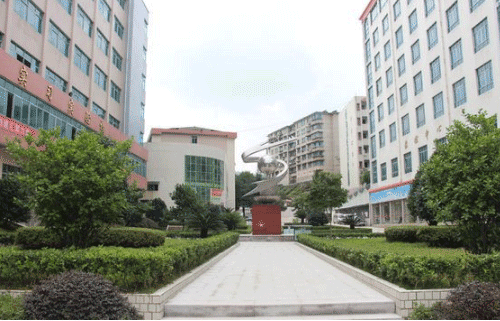 贵阳花溪孟关大道邮电学校是什么学校?