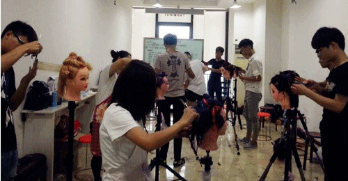 贵阳有哪些职校有美发专业？——贵阳学美容美发