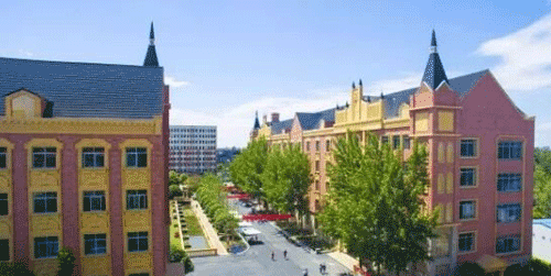 成都希望职业学校2023年学费多少