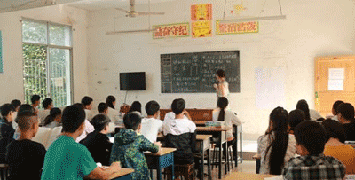 宜宾南亚电子职业技术学校怎么样