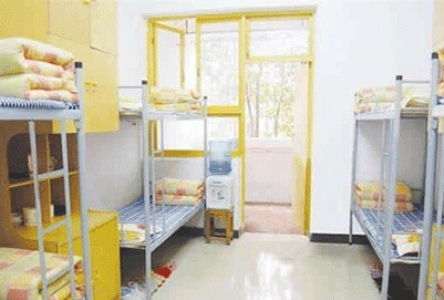 重庆市立信职业教育中心学生寝室及住宿条件