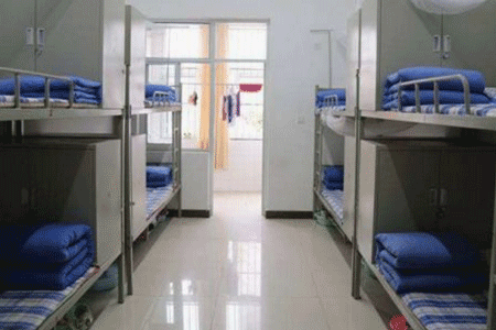 重庆市医药学校