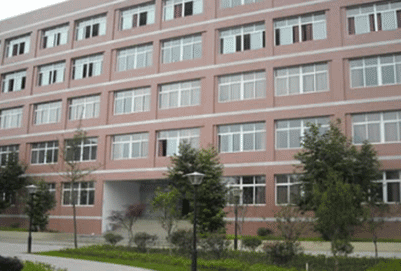 贵阳市中山科技学校2023年学费多少