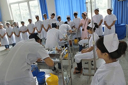 贵阳医学护理学校主要专业怎么样