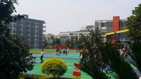 贵阳高铁学校学费高不高