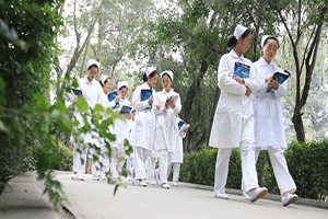 成都铁路卫生学校护理专业