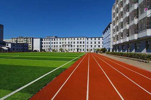 2020年万源市第二职业高级中学学费高吗