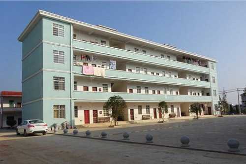 贵州修文县中等职业学校学费多少钱