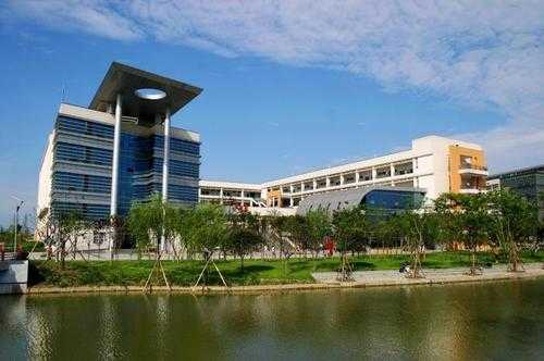 成都技师学院怎么报名？