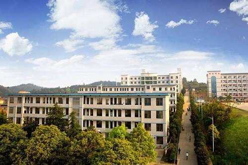 四川省资中县水南高级职业中学招生要求高吗