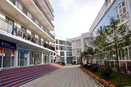 贵州盛华职业学院的收费标准