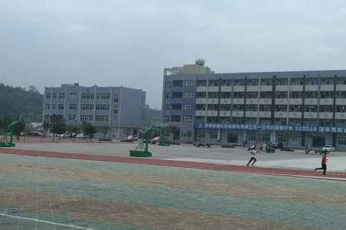 贵阳护理职业学院惠水校区联系电话