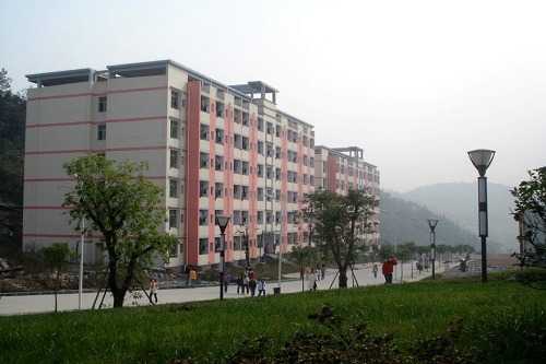 报考重庆工贸职业技术学院有哪些要求