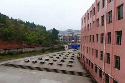 2020年四川省遂宁市安居职业高级中学招生要求 2020年四川省遂宁市安居职业高级中学招生要求
