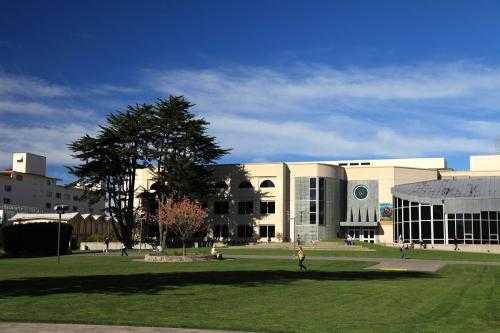 2021年浙江经济职业技术学院汽车技术服务与营销